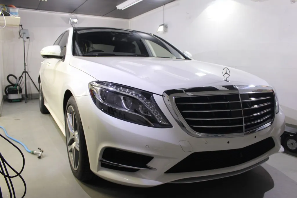 メルセデスベンツS400ハイブリッドの入庫