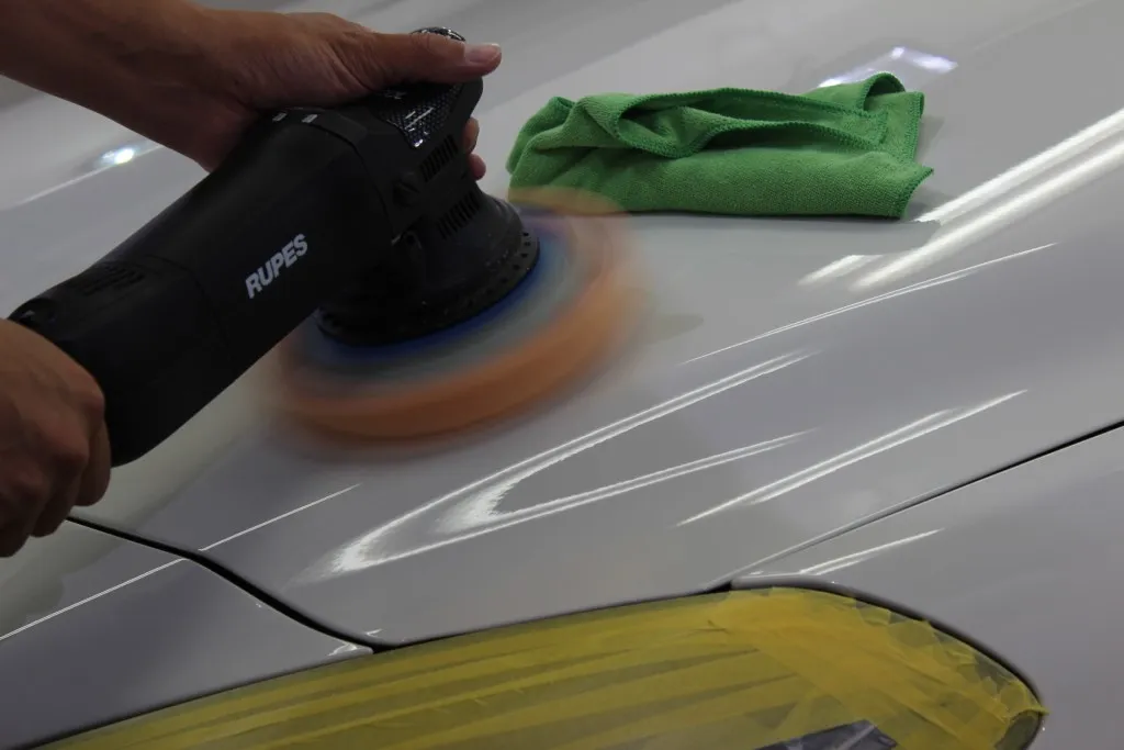 ベンツバフ研磨