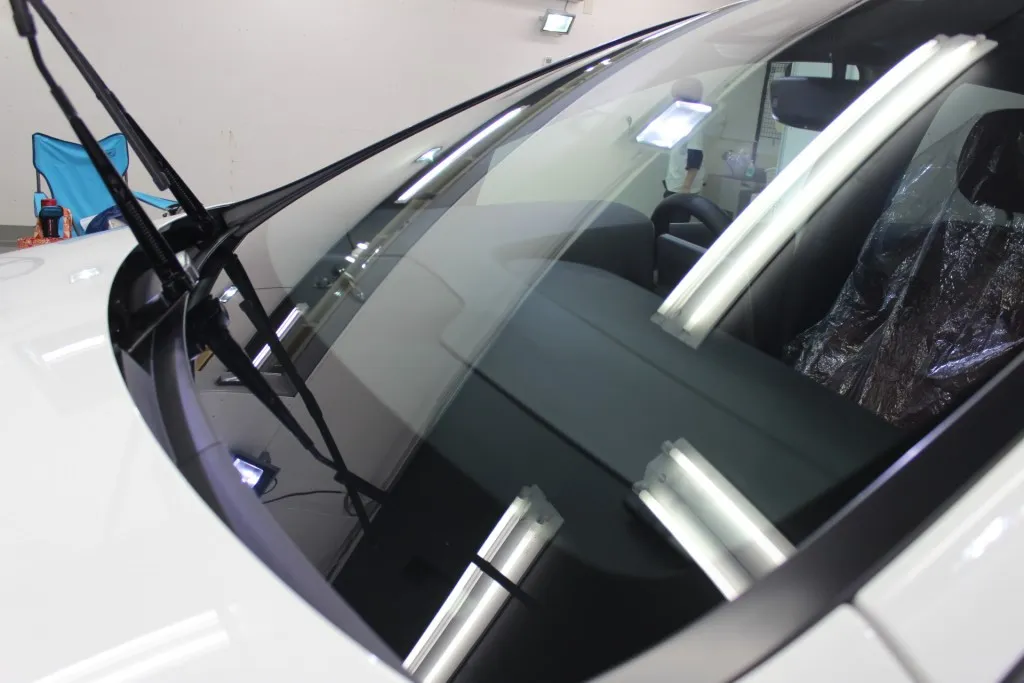 窓ガラスの純フッ素撥水加工