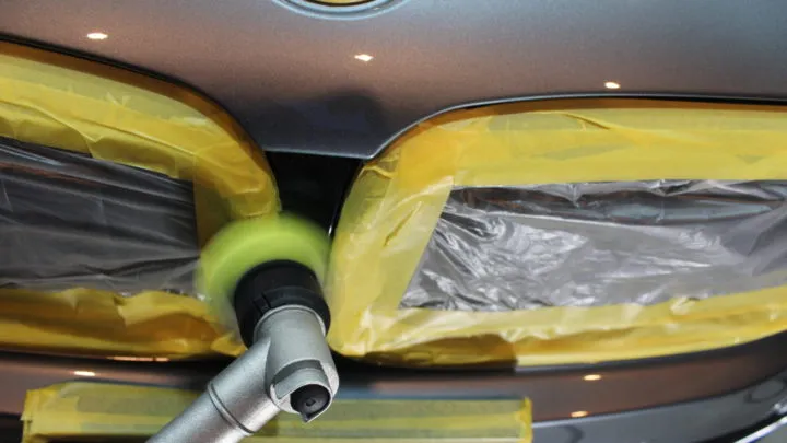 BMWの細部のポリッシング