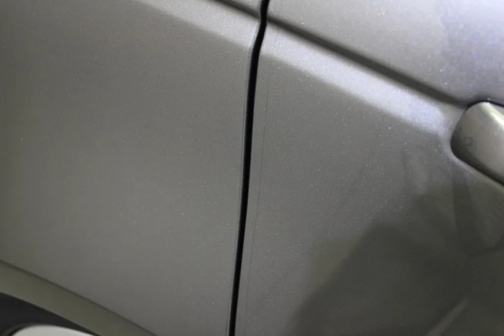 レンジローバーのドアエッジ