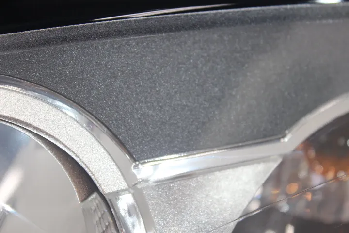 欧州車のヘッドライト磨き専門店