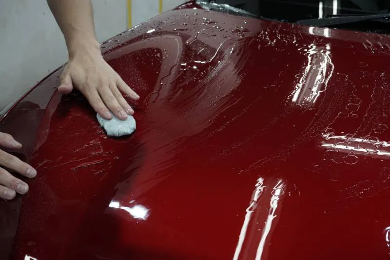 新車の鉄粉処理を行う東京の業者