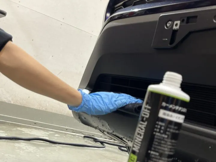 新車ラブ4のコーティング下地処理