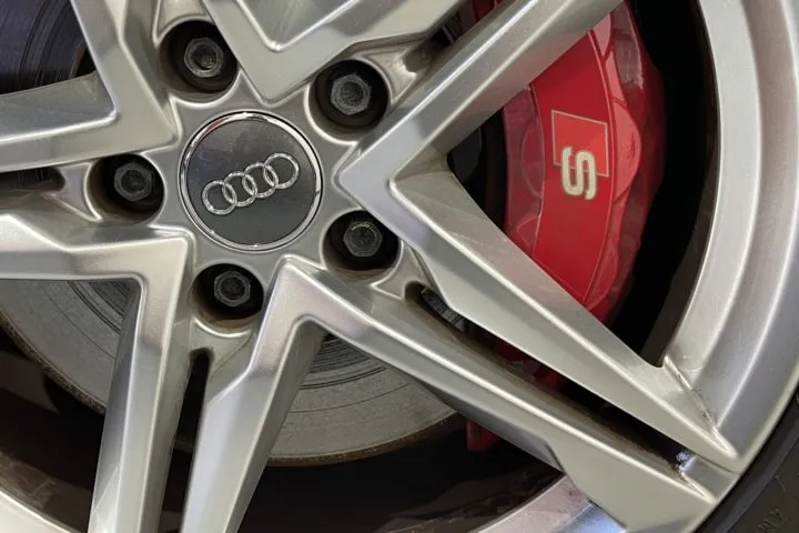 アルミホイールコーティングのビフォアーアフター