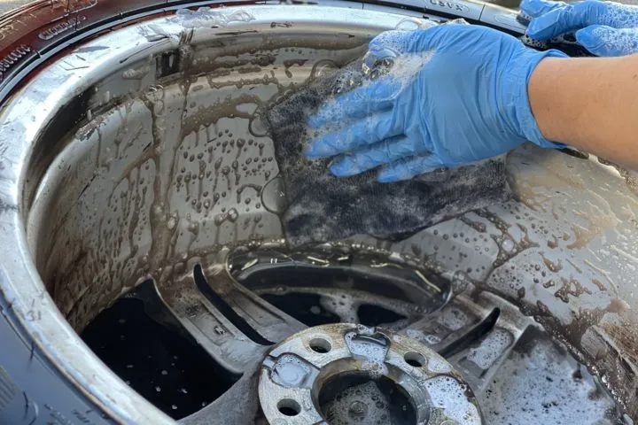 東京のホイールの表裏のコーティング施工店