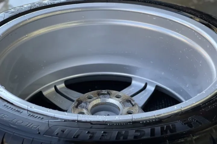 アルミホイールのネンダー処理