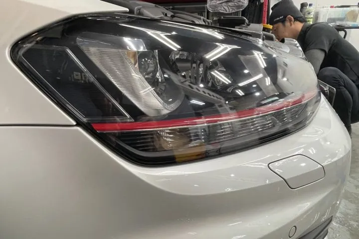 クラック除去後のヘッドライト
