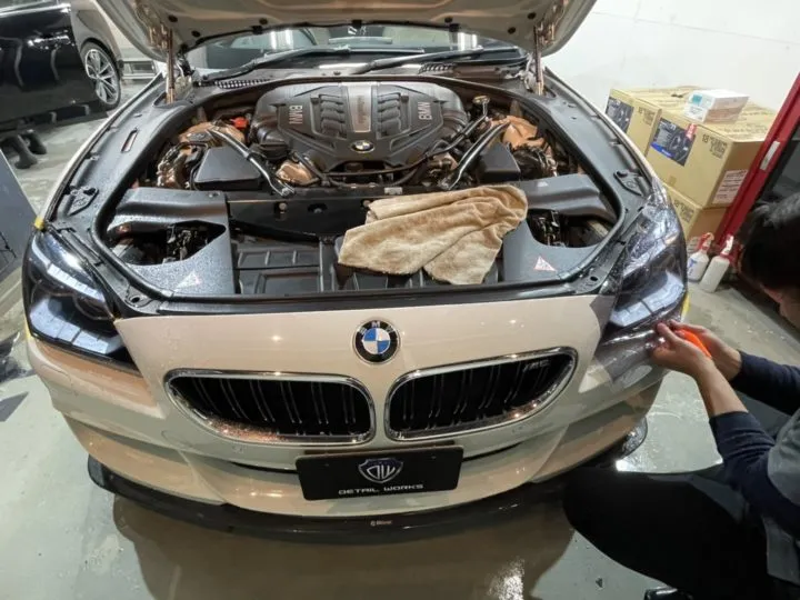 XPEL/ライトスモークをヘッドライトに施工する東京の店