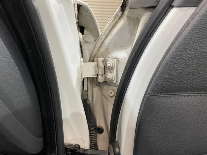 BMWアルピンホワイトの白さの比較