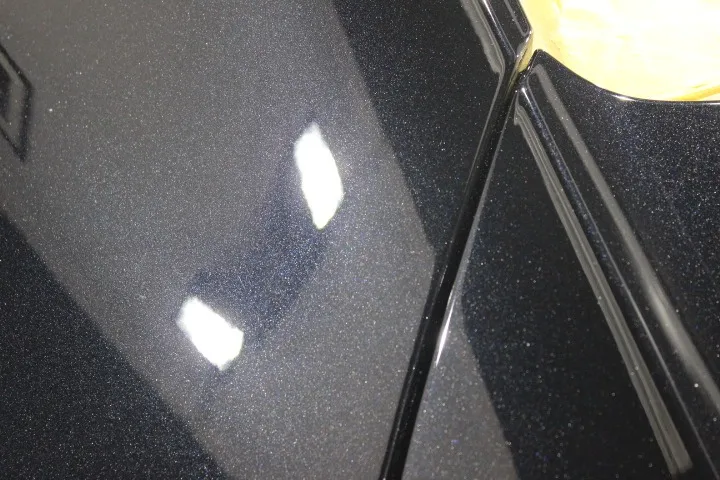 ポルシェのジェットブラックメタリックの磨き