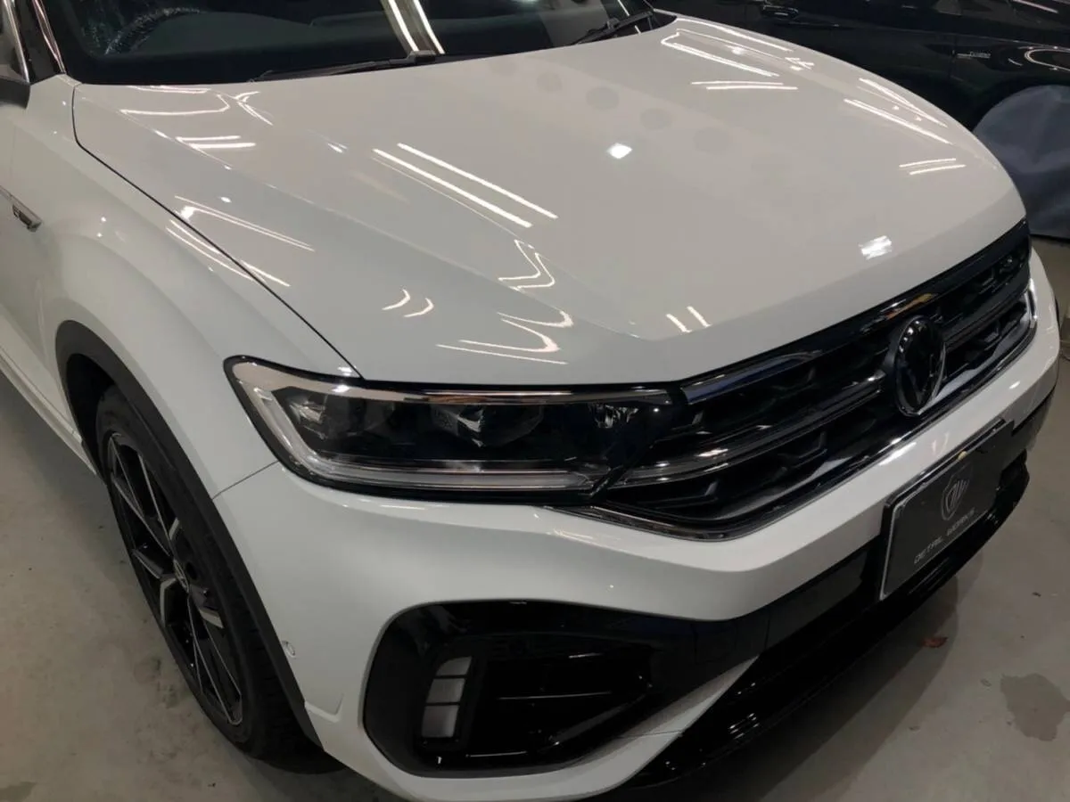 VW T-ROCのガラスコーティング施工