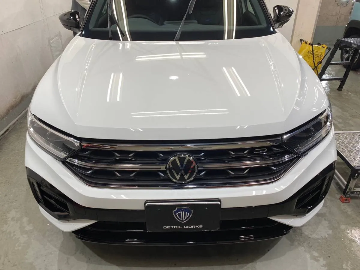 ディコーティングはガラスコーティングECHELON1043NANO-FILを施工