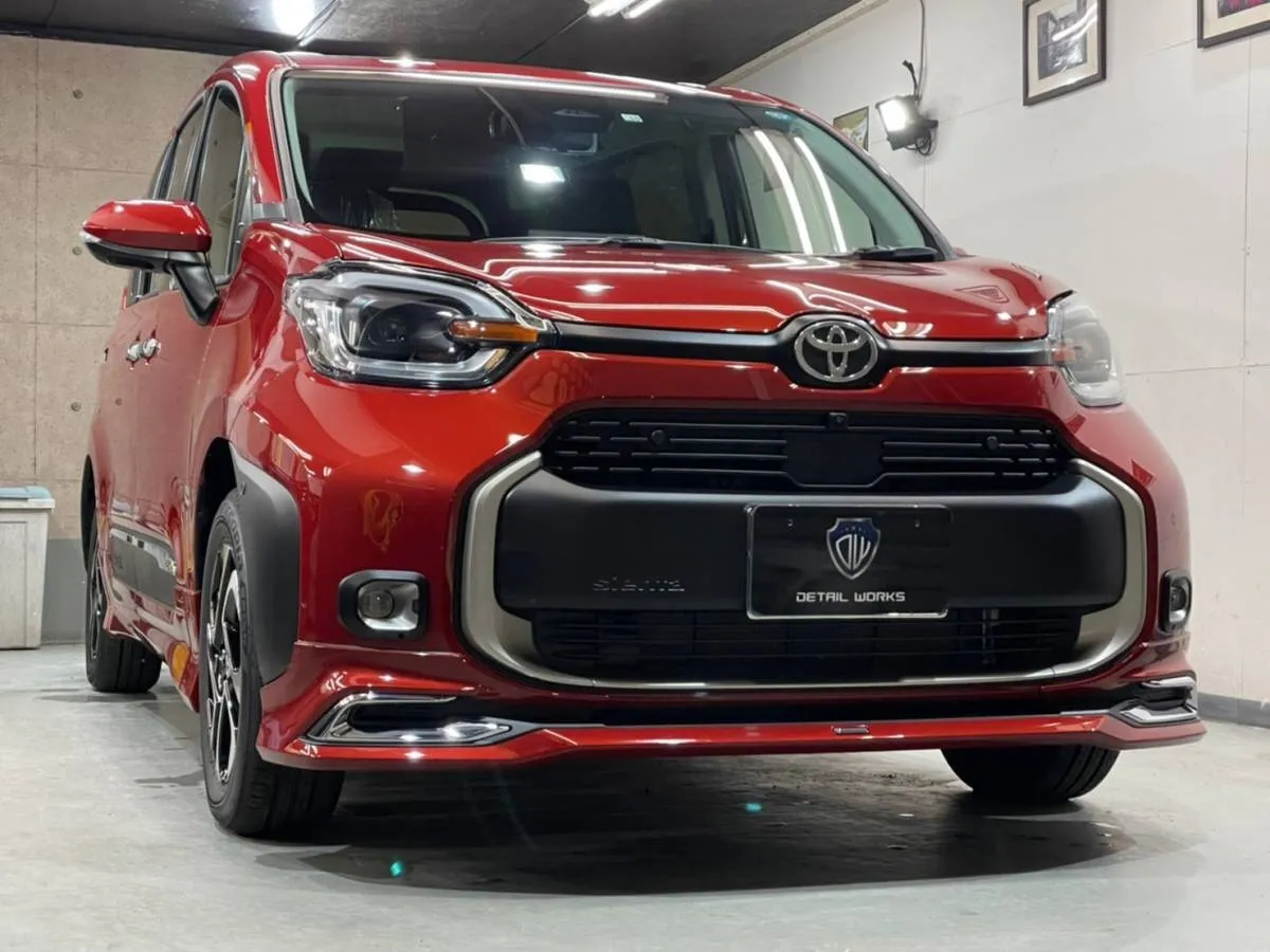 ハイブリッドガラスコーティング「Hi-MOHS COAT THE GLOW」施工