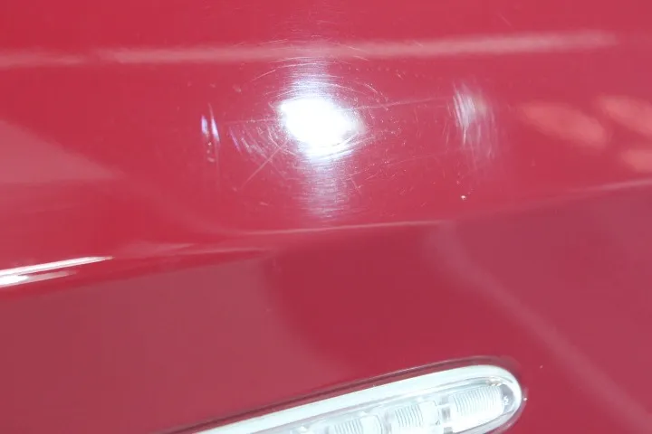 フェンダーの傷