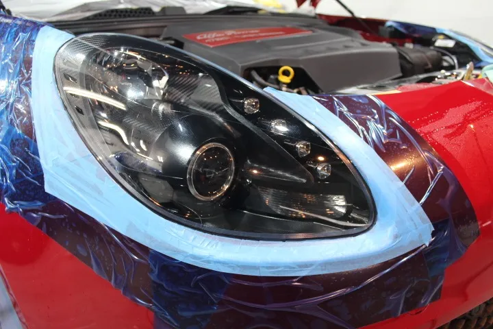 ヘッドライトプロテクション