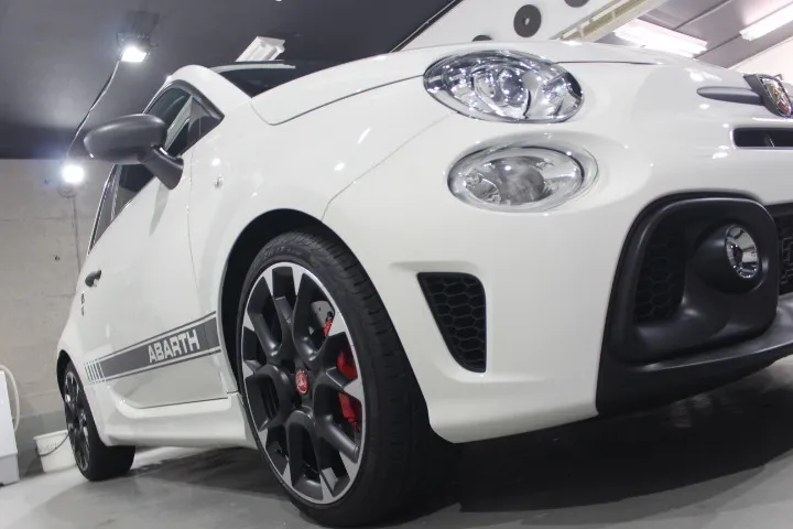 アバルト595下地処理工程