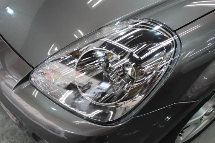 MRSのヘッドライトのプロテクションフィルム