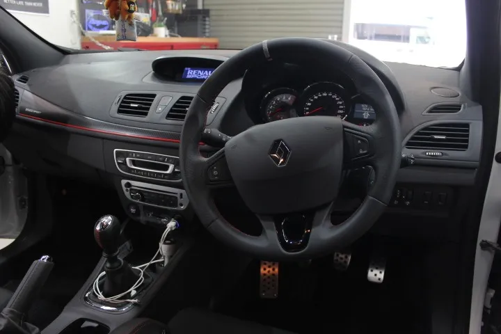 メガーヌの内装