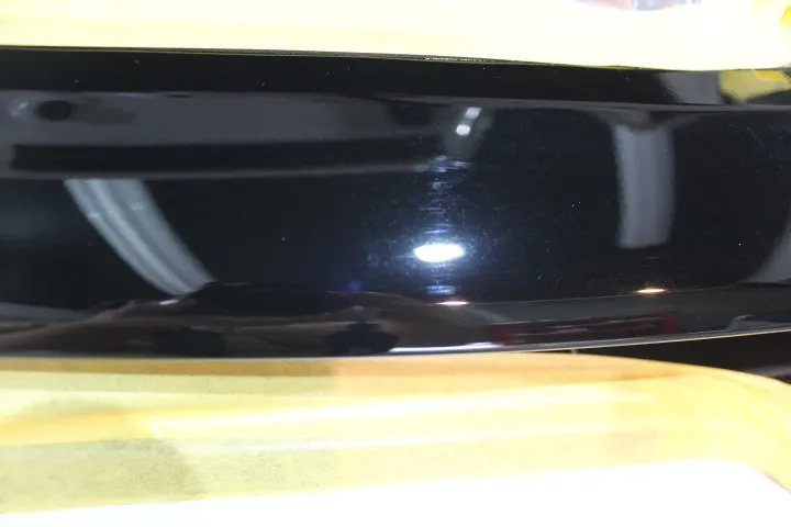 フロントグリルのポリッシング