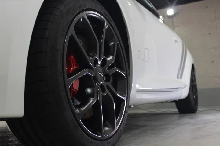 ホイールコーティングの艶