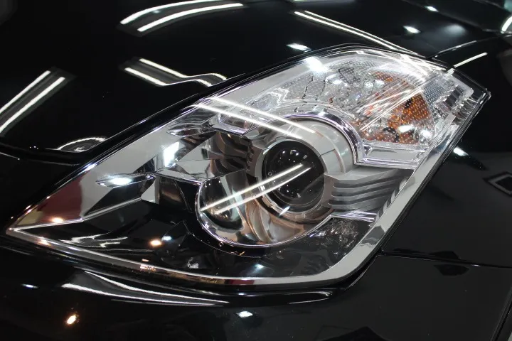 Z33のヘッドライト