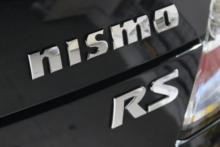 Z33NISMOのエンブレム