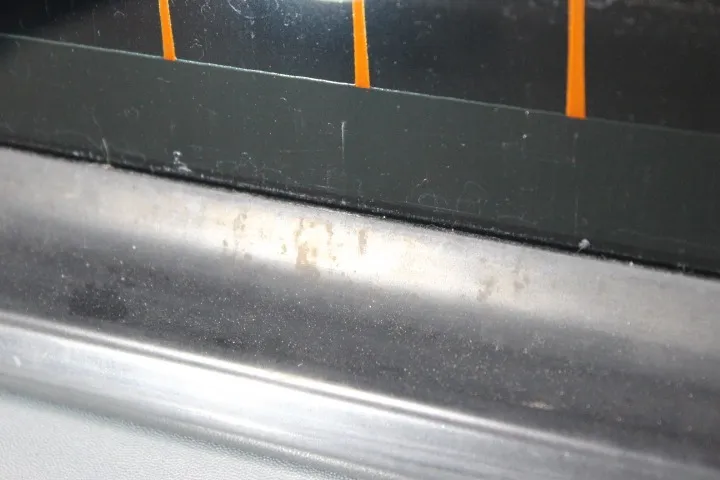 ゴムモールのクリーニング