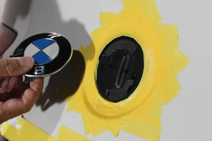 BMWバックカメラ外し方