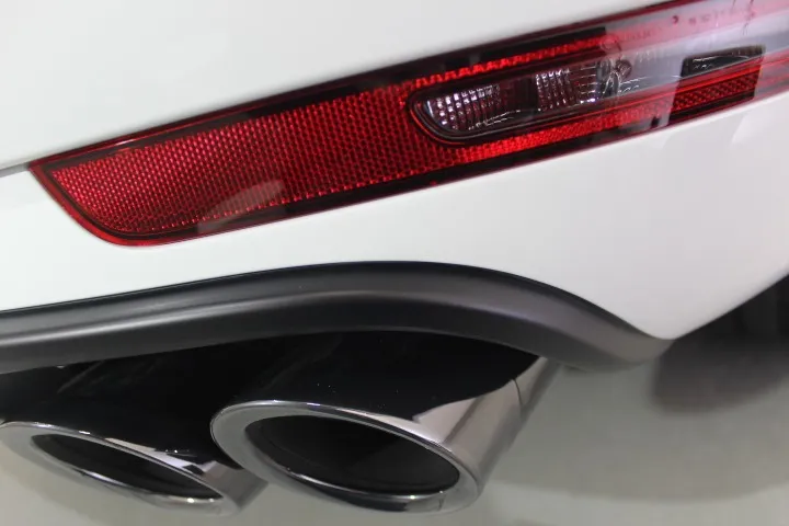 マフラーカッターのコーティング