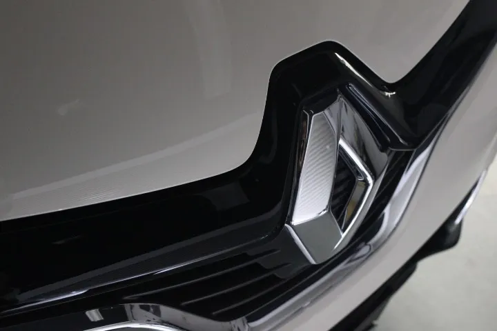 下地処理の徹底された磨き屋