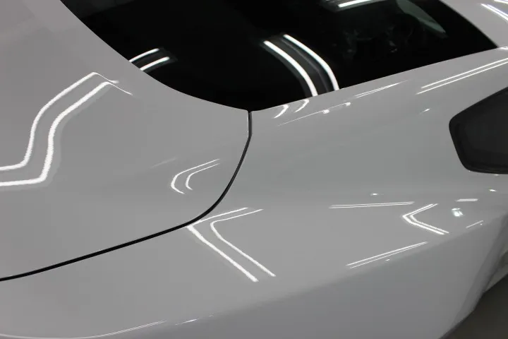 ボンネットの肌目