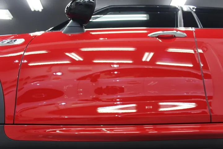 ガラスコーティングの艶と光沢