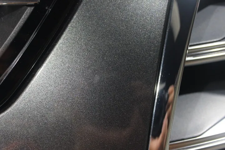 プロテクションフィルムのデータ修正施工