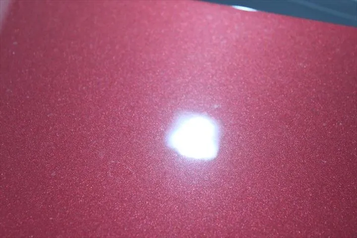 ピンクっぽいスバルの赤の改善