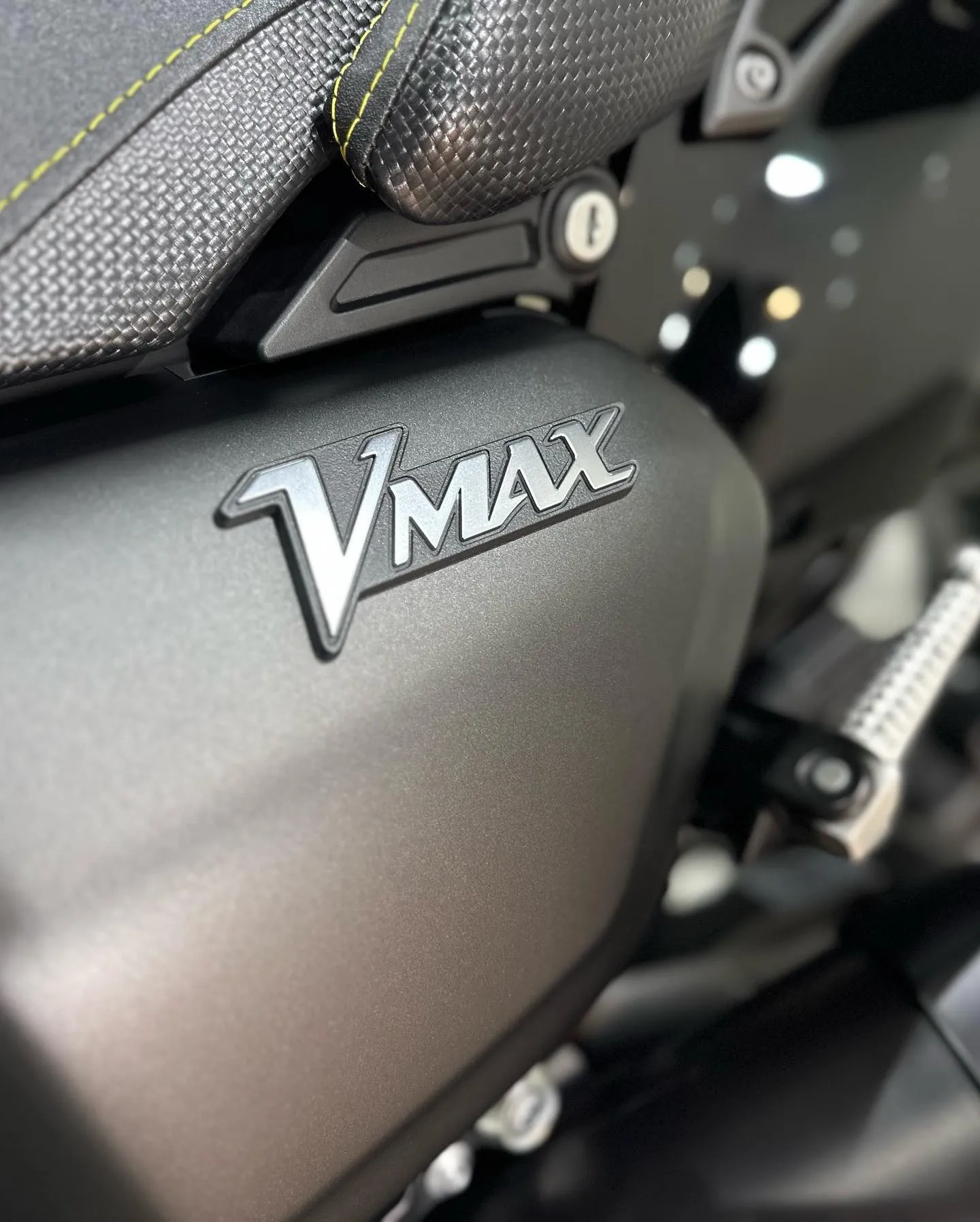 神奈川県小田原市 M様よりバイクコーティングのご依頼を頂きま...