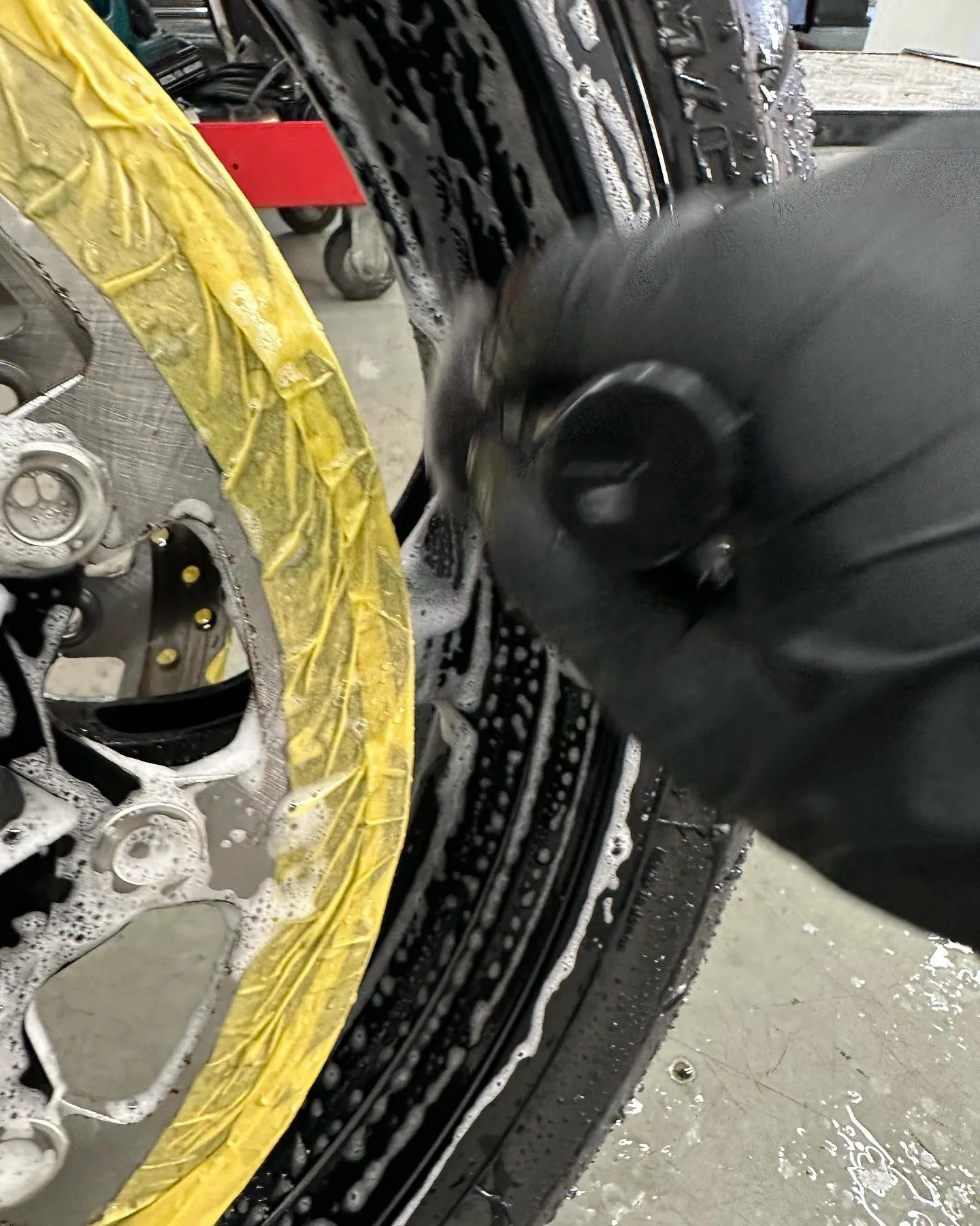 神奈川県小田原市 M様よりバイクコーティングのご依頼を頂きま...