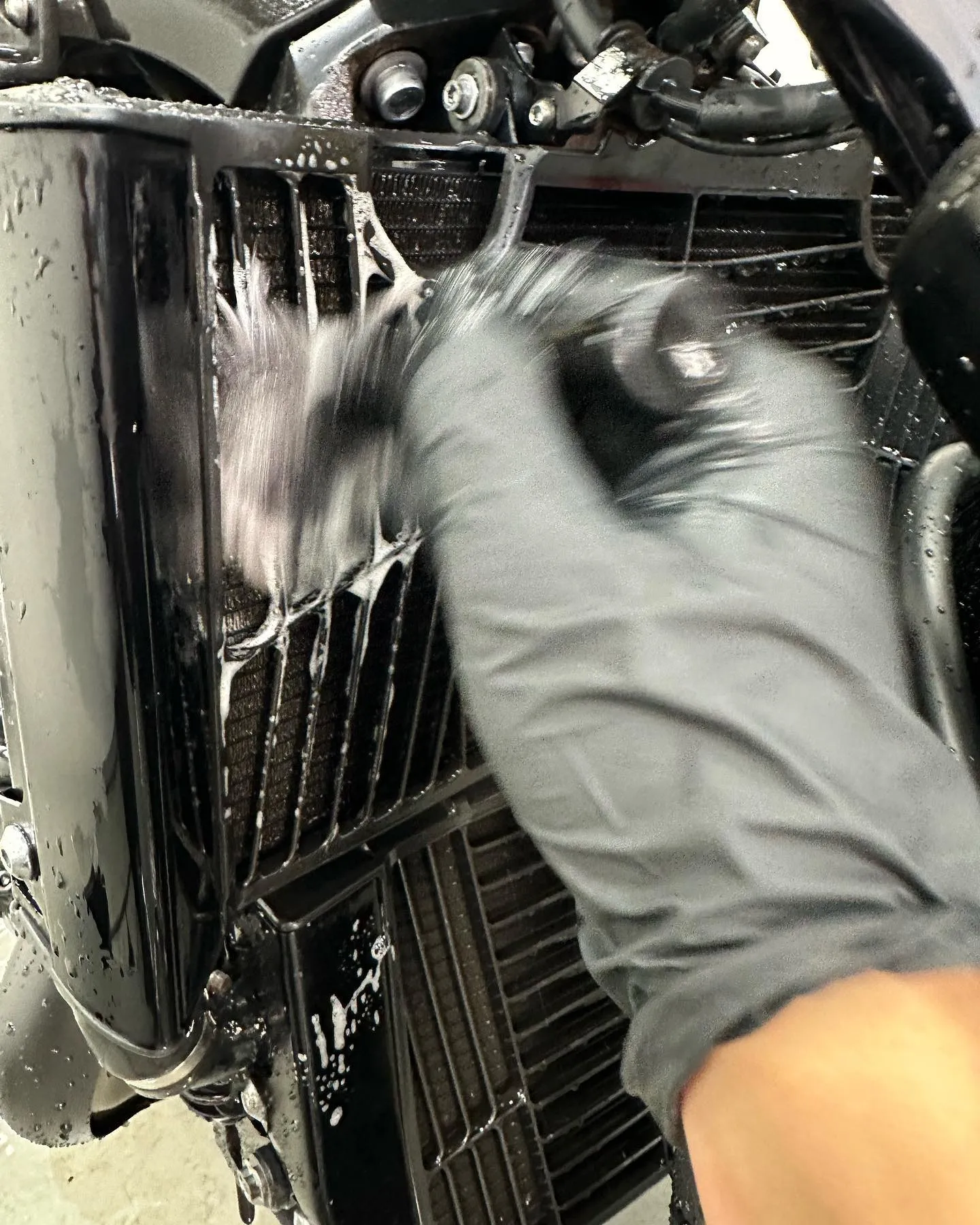 神奈川県小田原市 M様よりバイクコーティングのご依頼を頂きま...