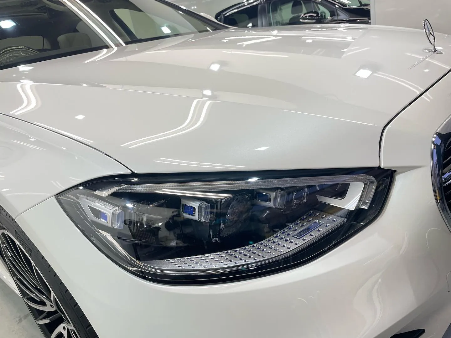 東京都町田市I様よりM.BENZ S500ボディコーティング...