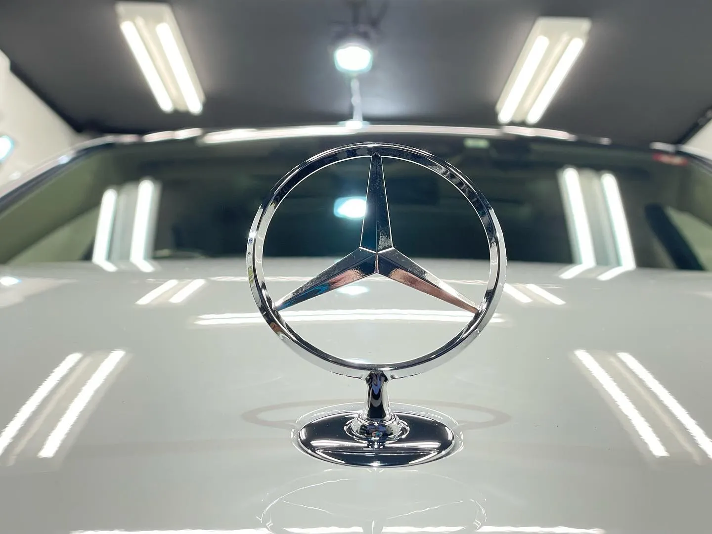 東京都町田市I様よりM.BENZ S500ボディコーティング...