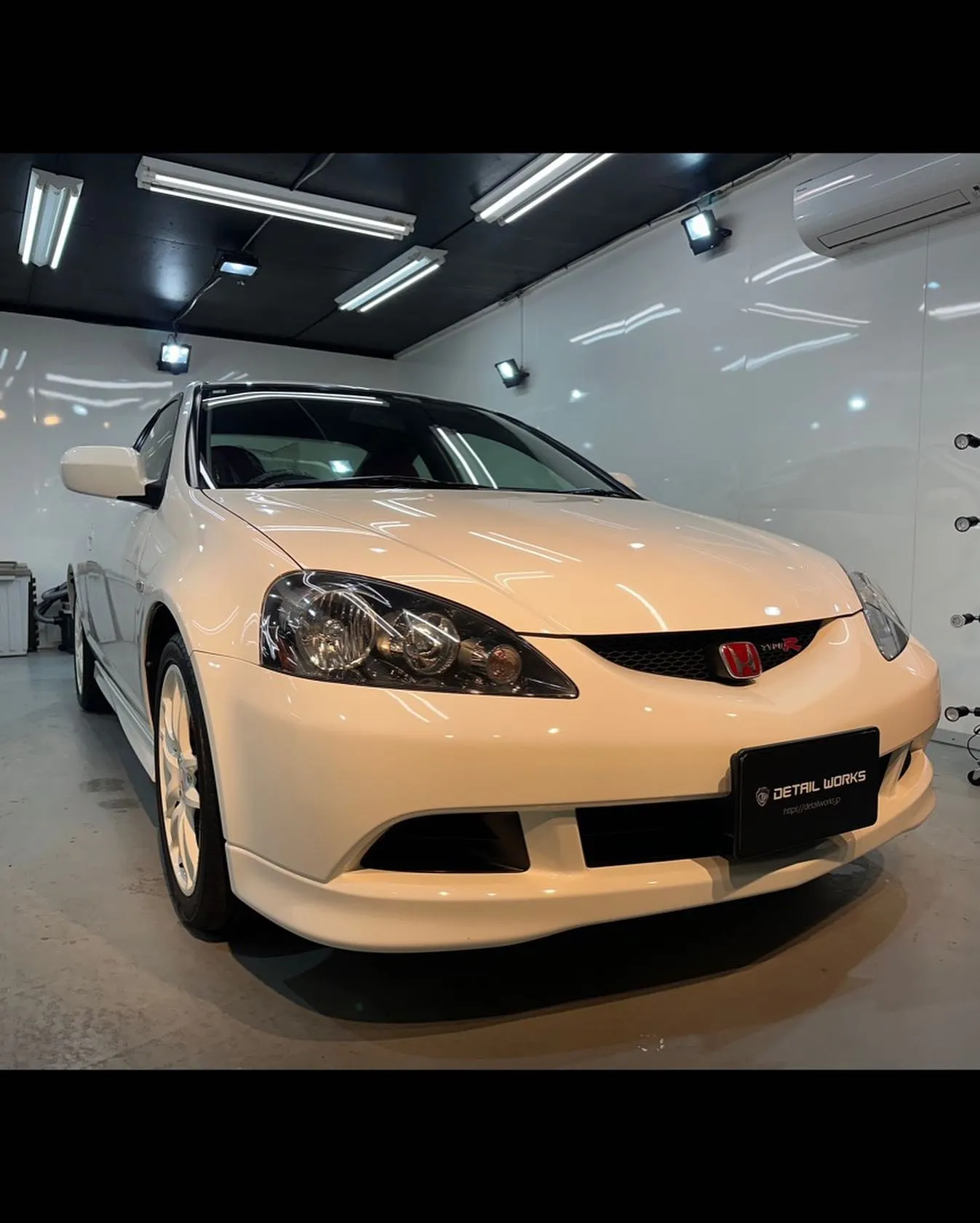 東京都八王子市K様よりボディーコーティング、窓ガラス撥水、ヘ...