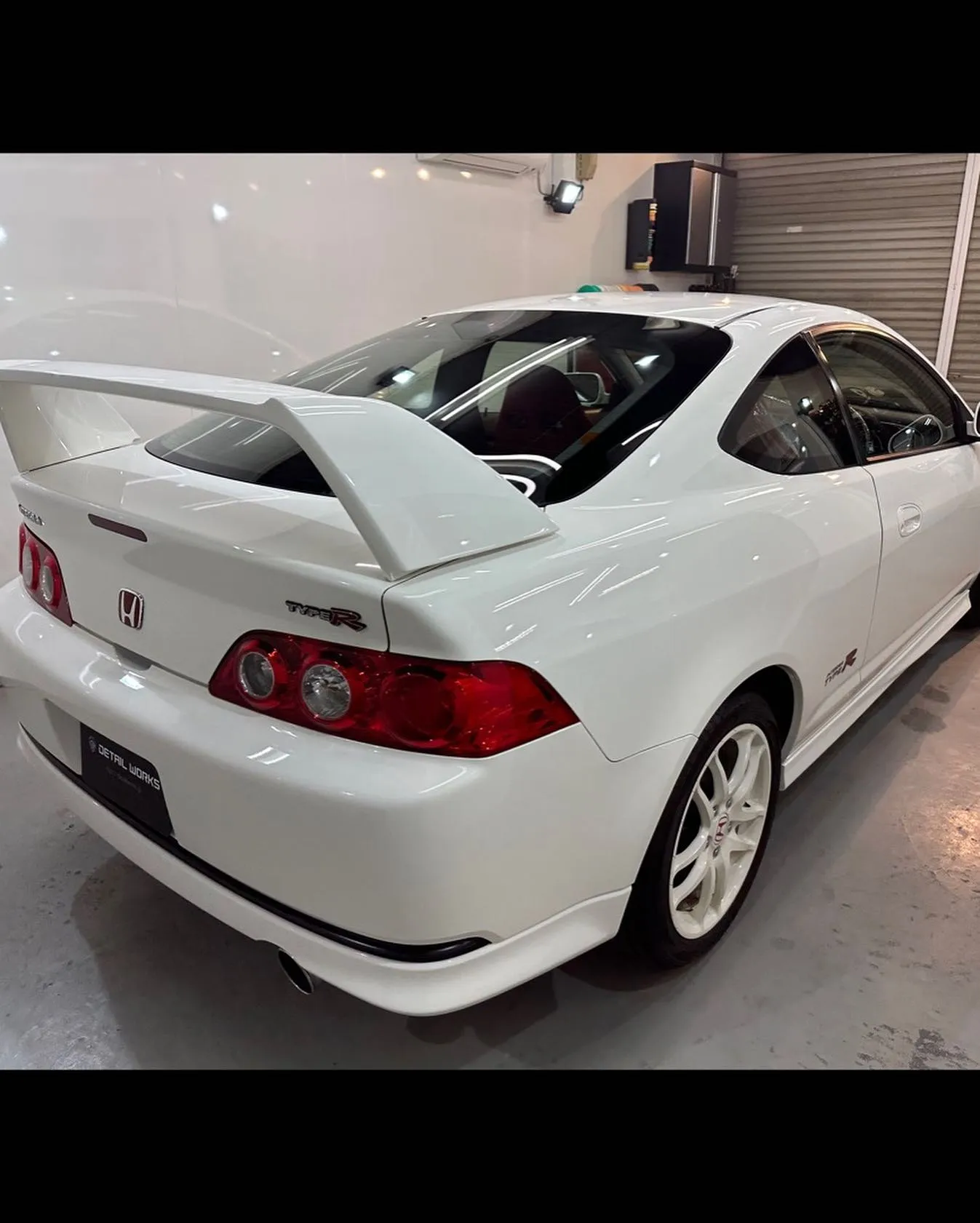 東京都八王子市K様よりボディーコーティング、窓ガラス撥水、ヘ...