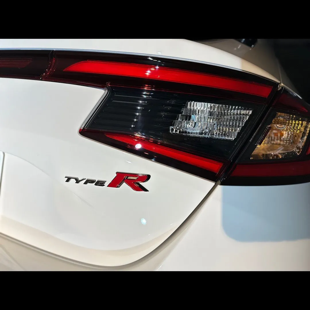 静岡県沼津市からお越しのH様よりボディーコーティング、窓ガラ...