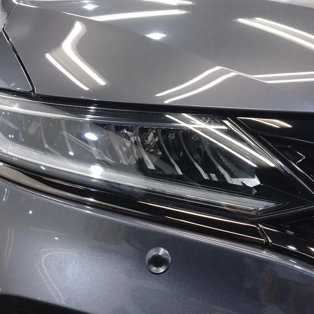 東京都日野市F様よりヘッドライトのW施工のご依頼を頂きました...