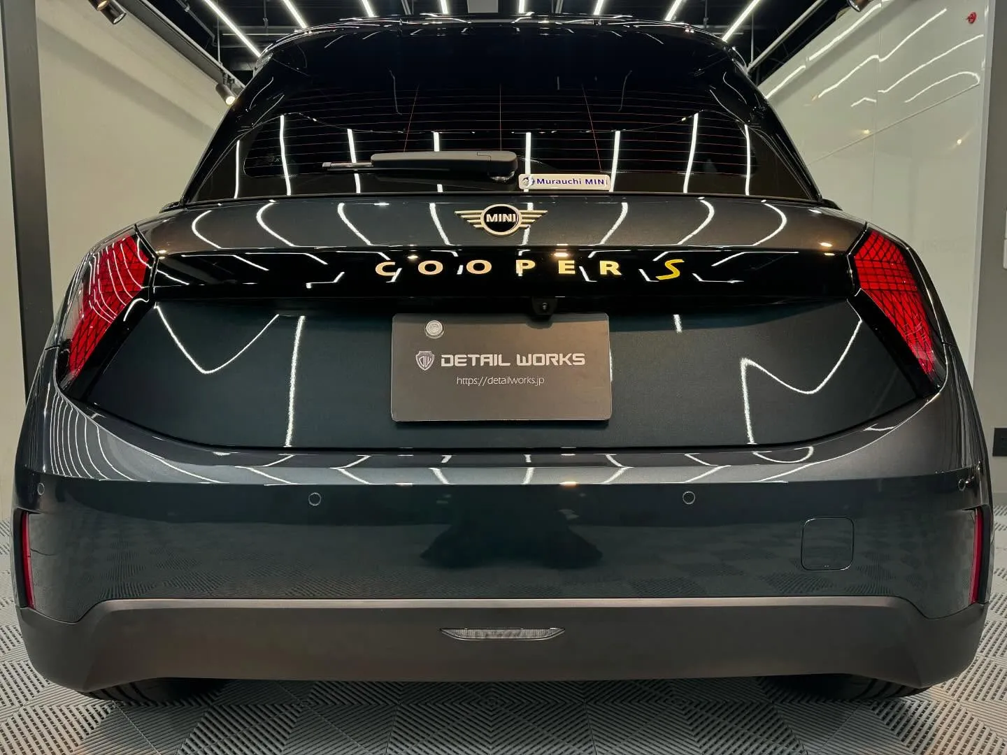 本日はMINICOOPER SEのボディコーティング(MIC...