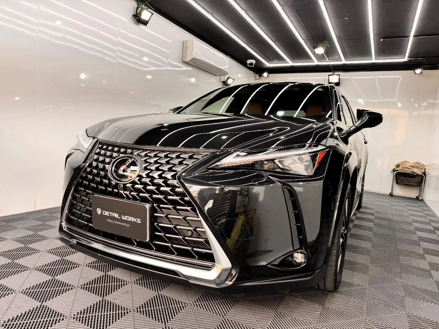 LEXUS UX300hのシートコーティング、フロント・リア...