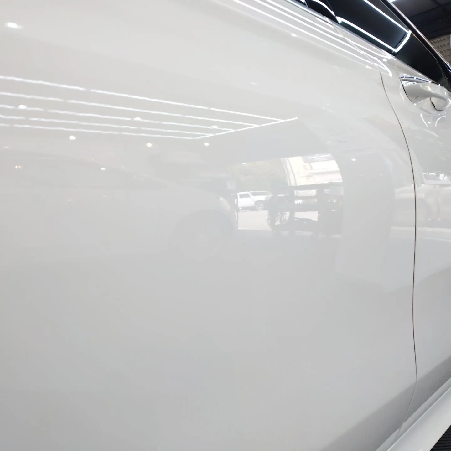 神奈川県横浜市K様よりメルセデスベンツE220d