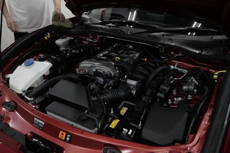 ダウンサイジングされた直噴1.5Lガソリンエンジン