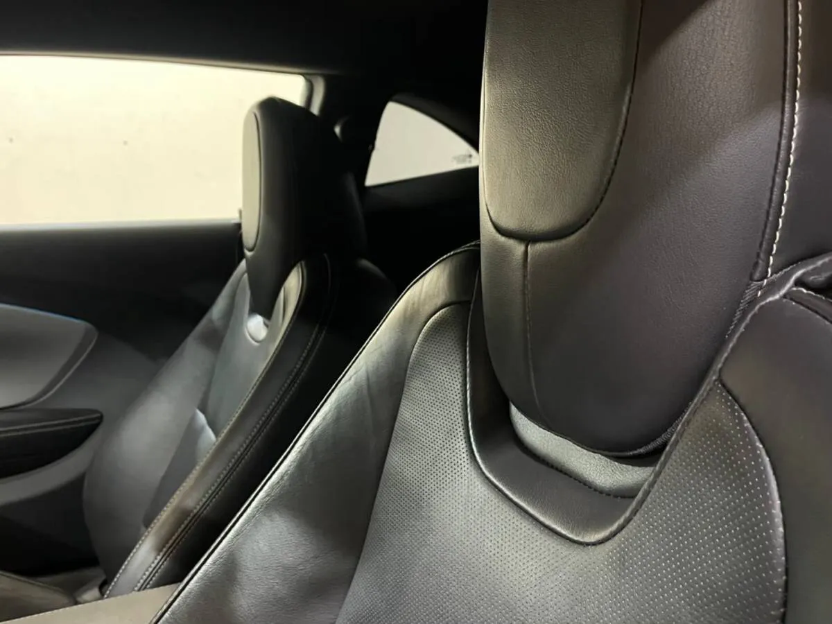 内装のセラミックコーティング費用