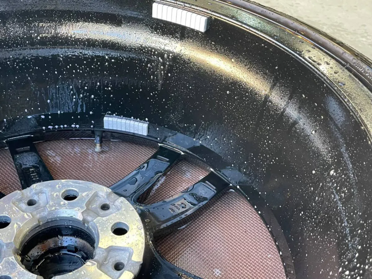 ホイール専用クリーニング剤